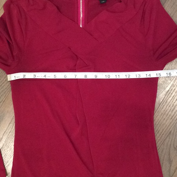 Stylish cross front top - Picture 3 of 7